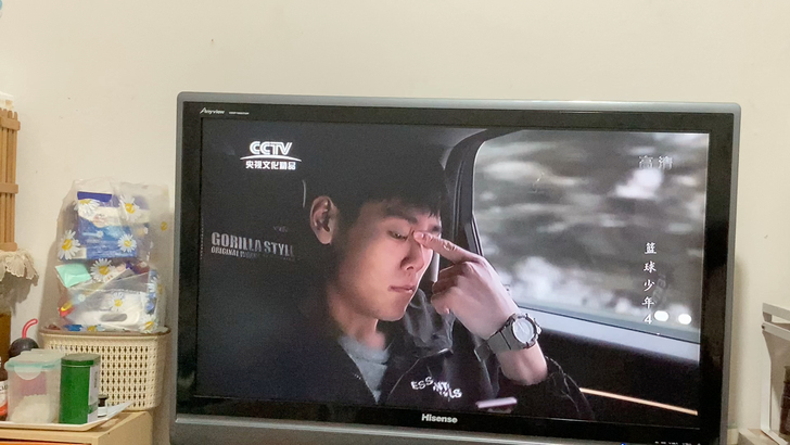 海信液晶电视，43寸，可连接盒子放网络电视...