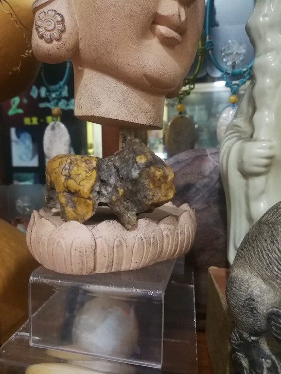 天然戈壁原石，造型石。