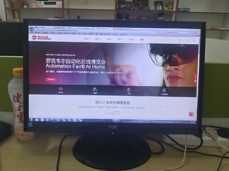 闲置22寸显示器一台