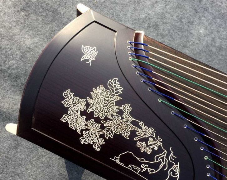 急售新古筝4千多买回现便宜转出,可弹到十级...