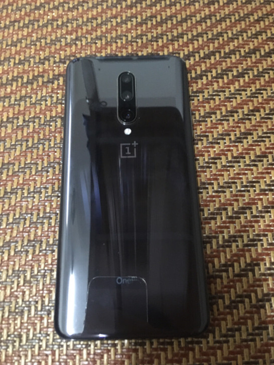出一台一加7Pro 8+256版本，换机玩...