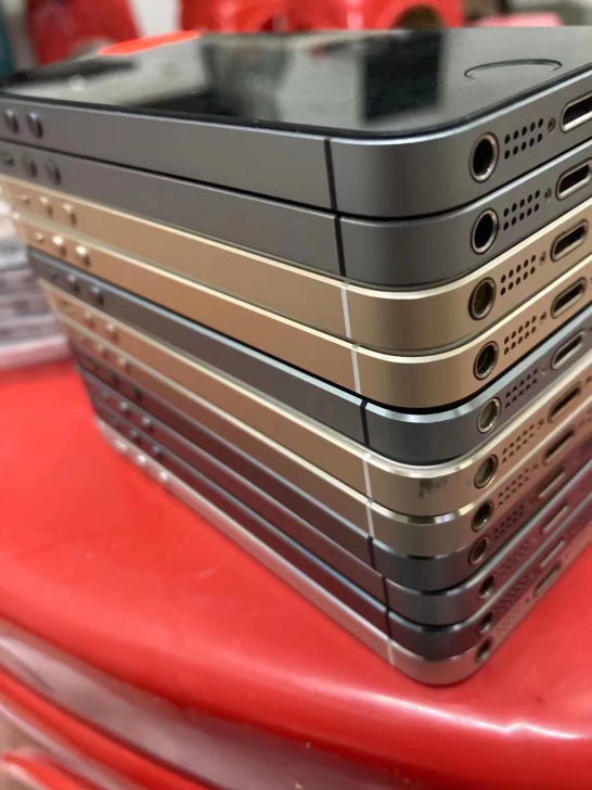 se自用二手苹果se iphonese s...