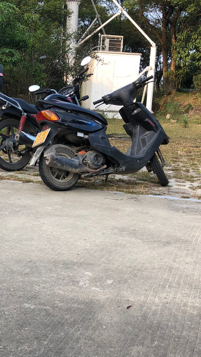 雅马哈福喜,刚换了电池,日常代步车,烂铁价...