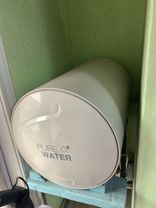热水器，我开美容院用了，美的