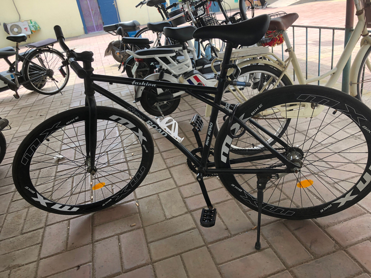 轻微使用痕迹死飞可装刹车，同城自提