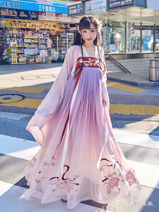 【大刀急出】十三余异色花神祭汉服