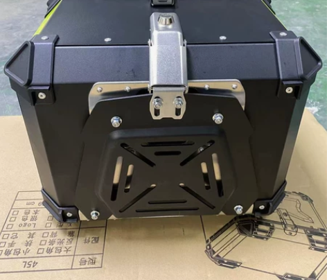 出售全新45l铝合金尾箱 ,工厂直发,未贴...