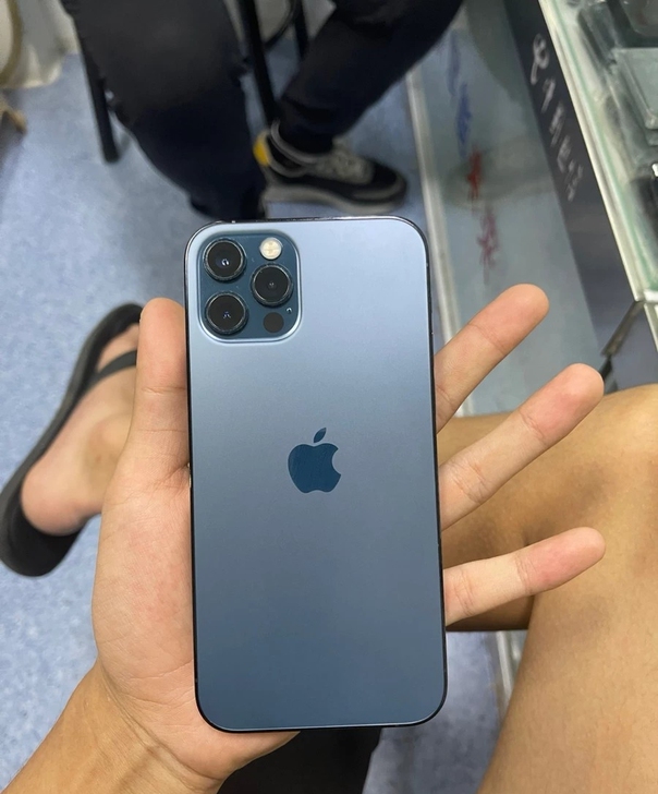 低价出苹果 12pro 海蓝色 256...