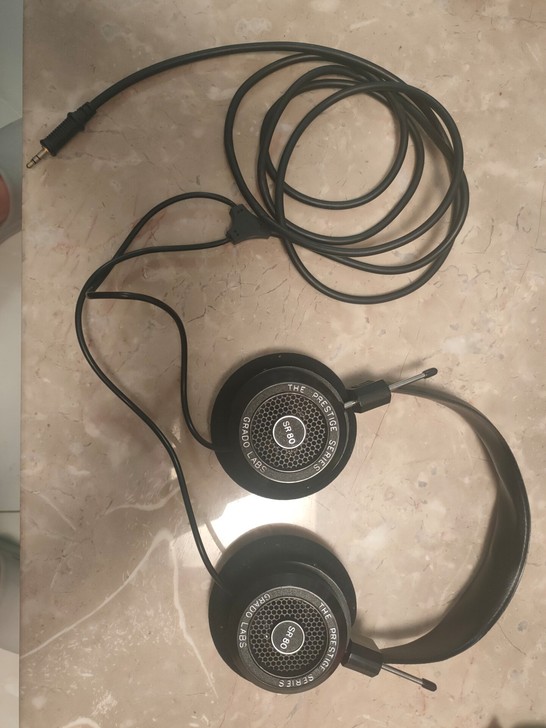 自用歌德SR80i,听了很多年了,最近换了...