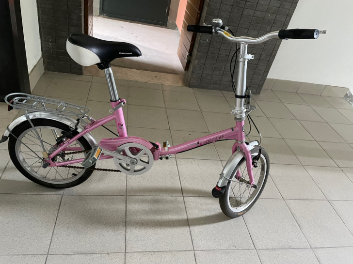 折叠自行车,自家孩子用的,轮胎内圈30厘米...