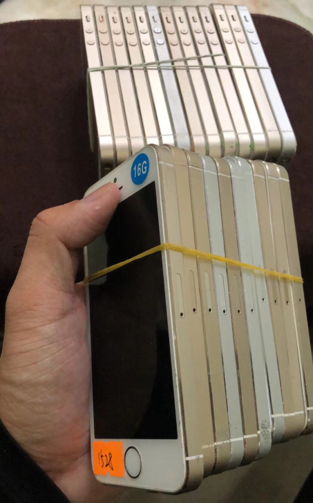 苹果5s iphone5s16G 工作室
