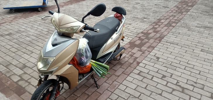 新日电动车   正常使用  需要的联系我 ...