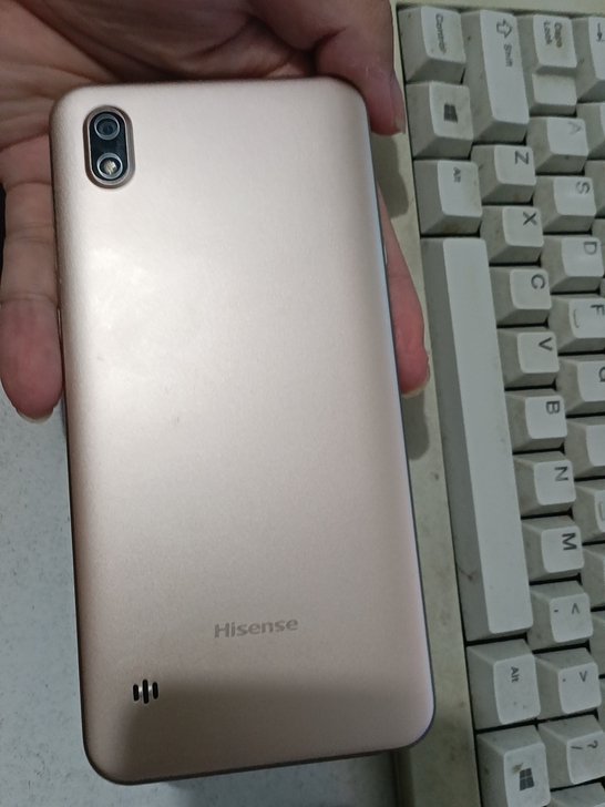 海信f29，4+32，基本全新，有箱说，很...