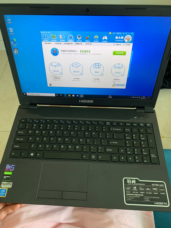 神舟笔记本i5 8400战神K670D游戏...