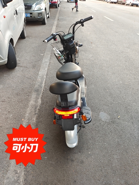 爱玛，一年出头的车，日常代步用，约8成新，...