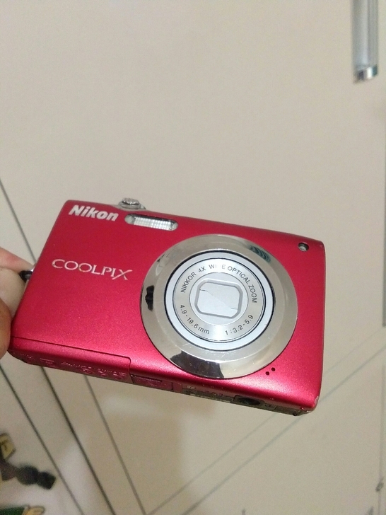 尼康S3000数码相机 能用 成色差 ...