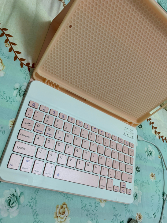 iPad2019 9.7寸 键盘套一体 9...