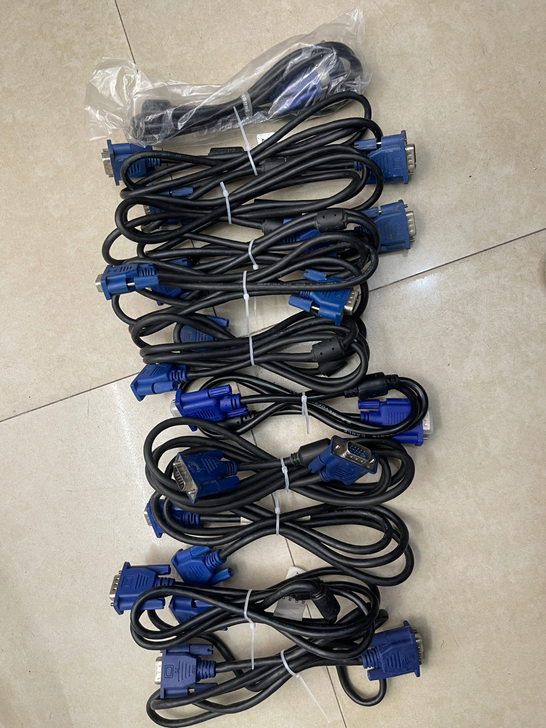 链接电脑显示器信号线,公司搬家后多余13根...