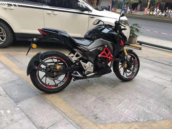 大量二手摩托车跑车批发！！！机车趴赛公路赛...