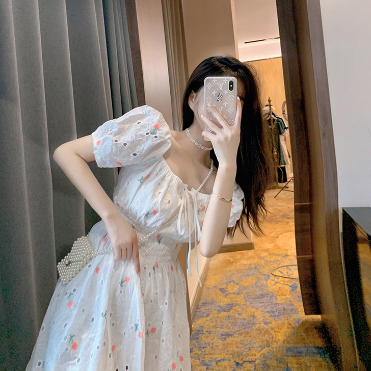 连衣裙