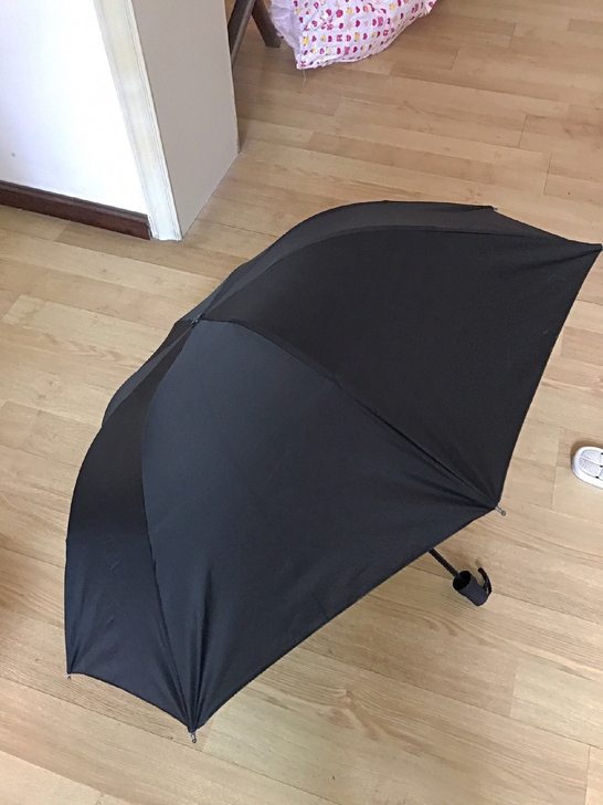 南极人  遮阳挡雨两用伞   买了没怎么用...