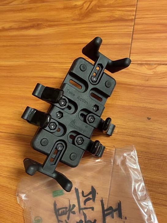 全新五匹MWUPP摩托车手机导航支架电动自...