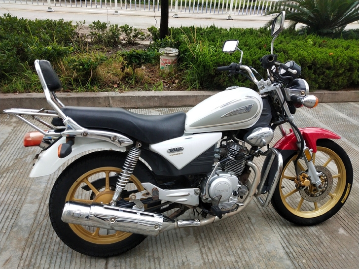 雅马哈JYM125－6摩托车，外地可以物流...