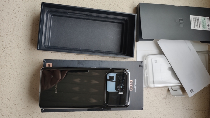 小米11 ultra 12+256黑色手机
