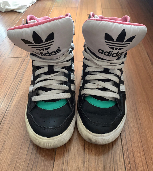 三叶草Adidas/阿迪达斯  专柜买的 ...