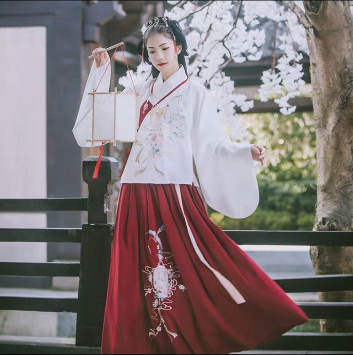 改良日常汉元素琵琶袖汉服 适用年龄：18-...