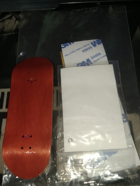 手指滑板ff板面橙色，292包邮，仅拆没有...
