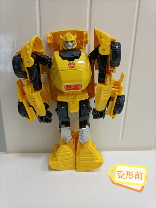 大黄蜂     全新   变形玩具合金版 ...