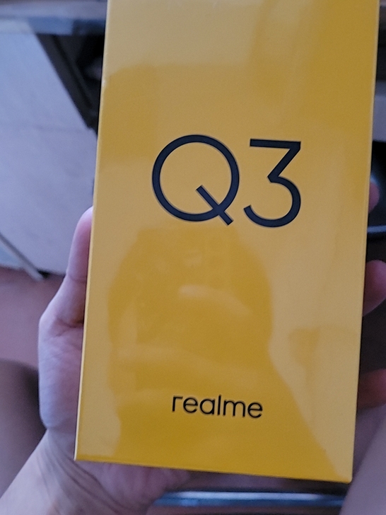 realme/真我Q3,8+128,骁龙7...