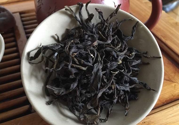 潮州凤凰单枞,自家种植。