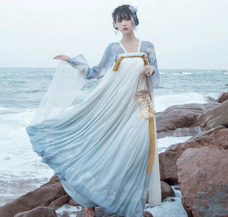 远山乔【水云间】 对襟齐胸襦裙汉服女 白云...