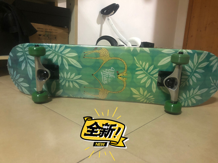 全新未拆封滑板,万达涛博运动商城购入,没有...