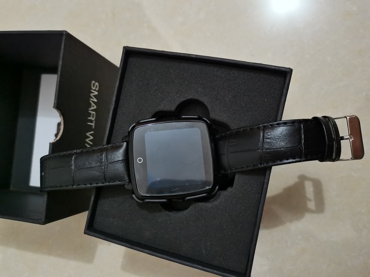 Smart Watch   智能多功能运动...