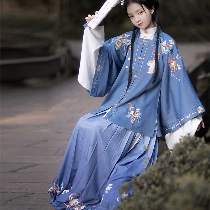 心有所鼠 墨子研汉服女对襟方领半袖明制短袄...