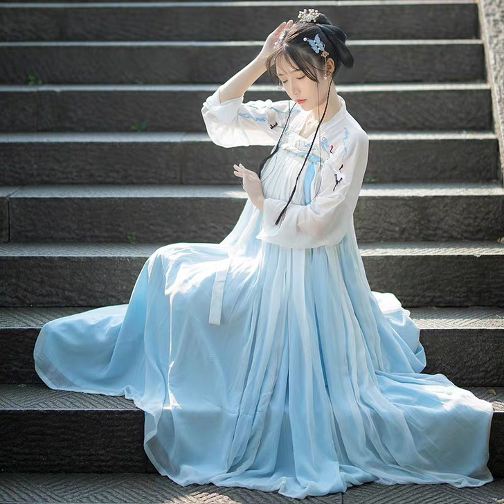 茵卡蕾汉服