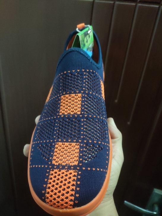 骆驼品质男士休闲鞋,40-44码,清仓价59