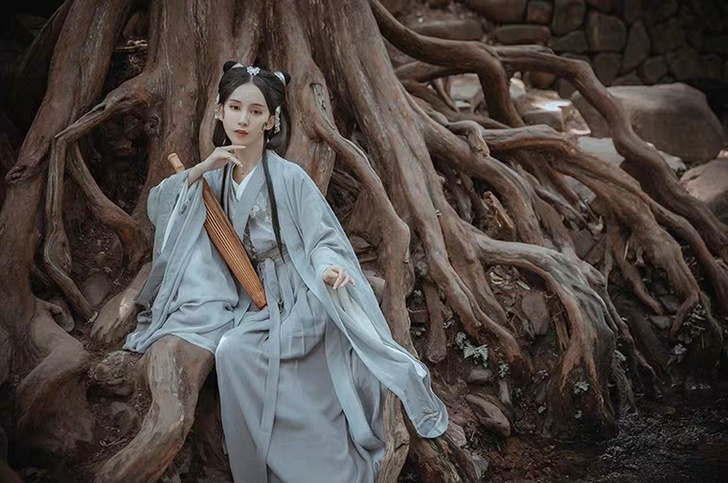 雁卿出租汉服出租白鹿时长歌出租洛书出租素还...