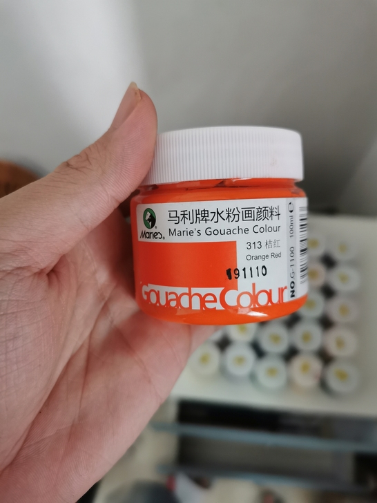 马利水粉颜料27色，基本都没怎么用，包邮。