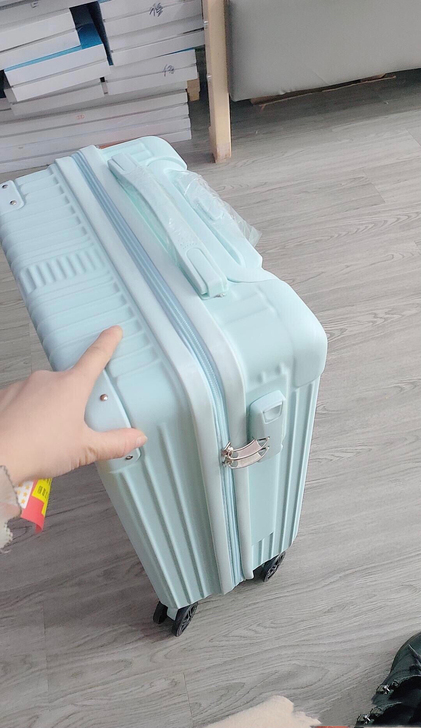 闲置全新糖果色行李箱 女学生复古行李箱旅行...