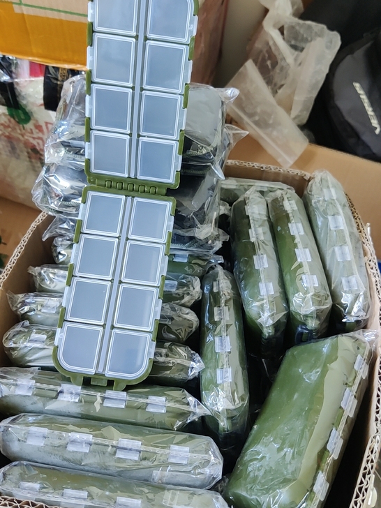 16格配件盒,零件盒,鱼钩盒。只有这一箱几...