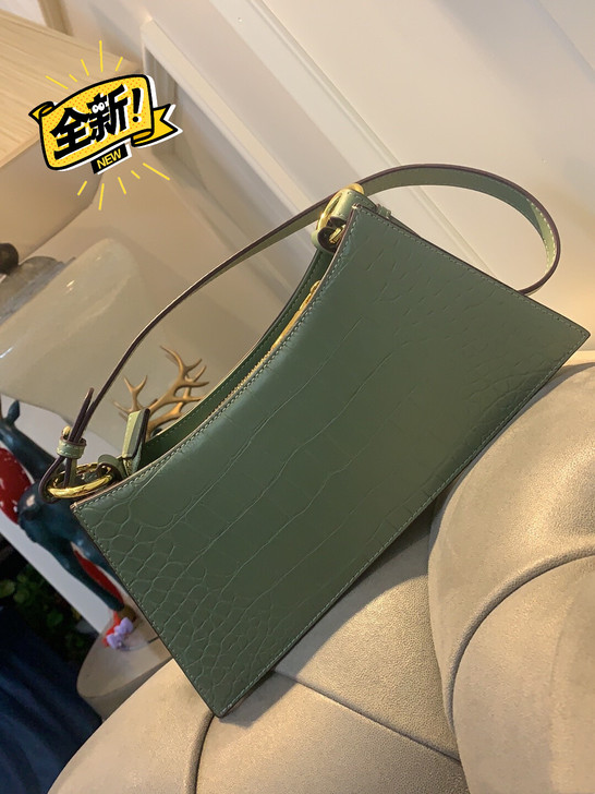 女包全新