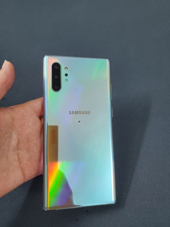 三星Note10+特价处理 美版12+25...