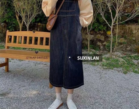 背带裙 没穿过 仅试穿了一下 感兴趣的话...