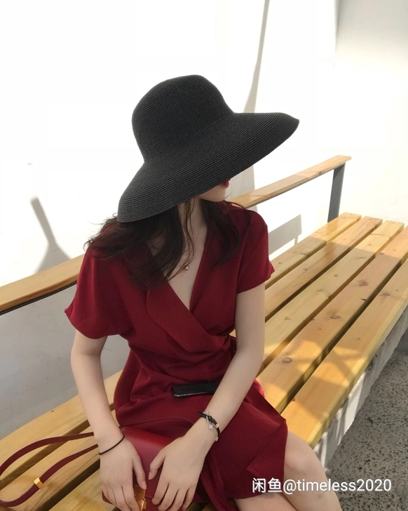 小八同学春装2020纸片人连衣裙夏V领短裙...