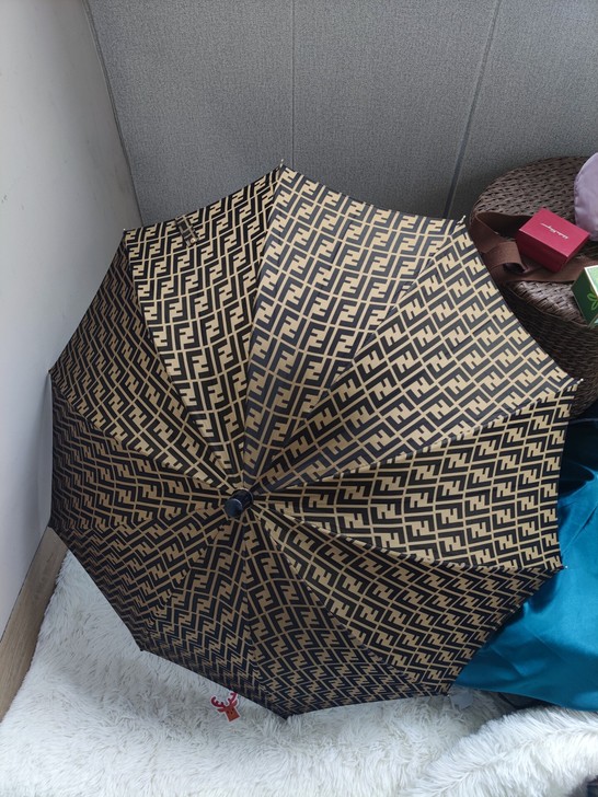 FENDI中古老花伞 晴雨伞 遮阳伞 直...