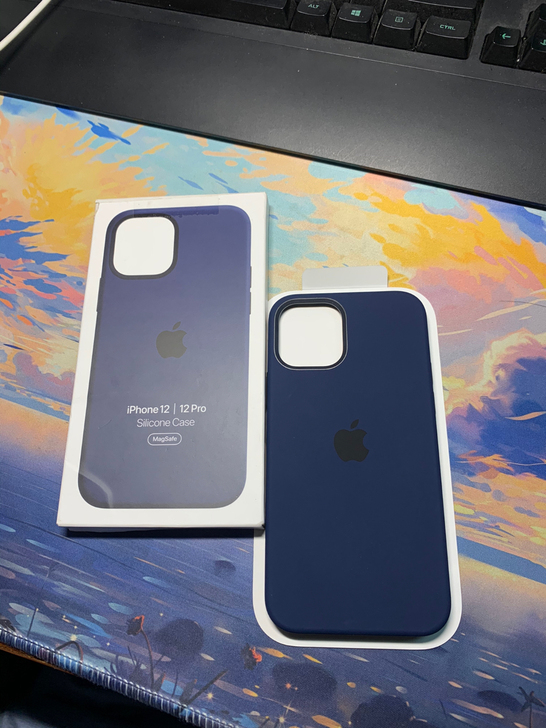 iPhone12 原装magsafe硅胶手...